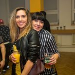 20y Sarah  19